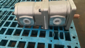  704-56-11101-for-KOMATSU-HYDRAULIC-GEAR-PUMP	